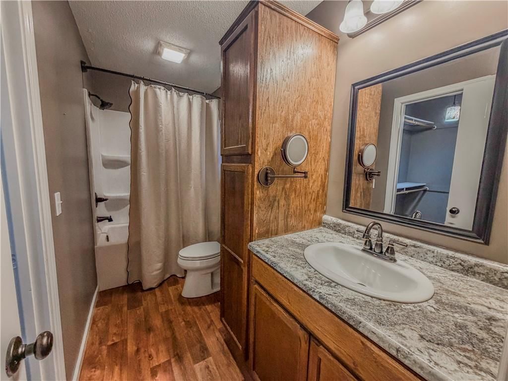 403 NW AA HWY — photo 21
