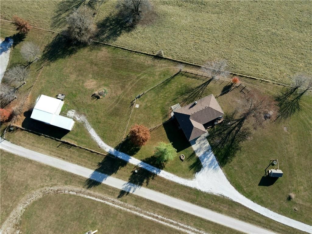 403 NW AA HWY — photo 33