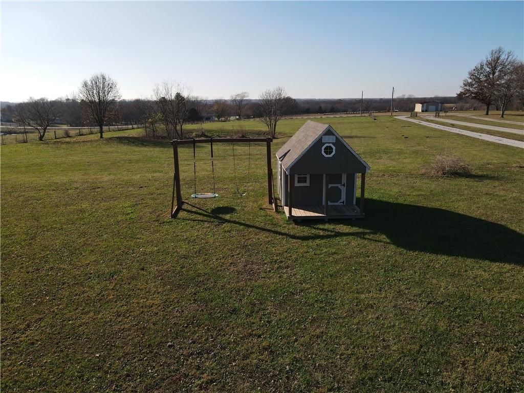 403 NW AA HWY — photo 37
