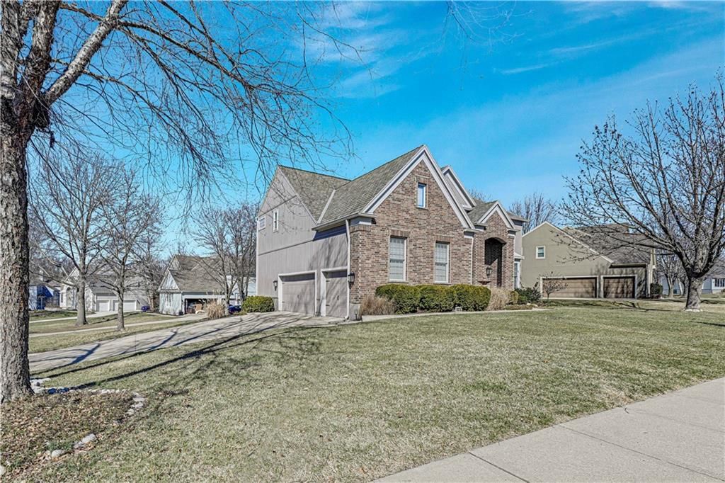 14316 Windsor Drive — photo 2