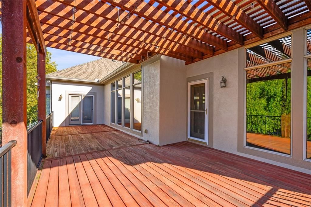 12564 Farley Street — photo 10