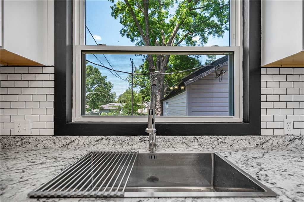 1110 W 3rd Street — photo 19