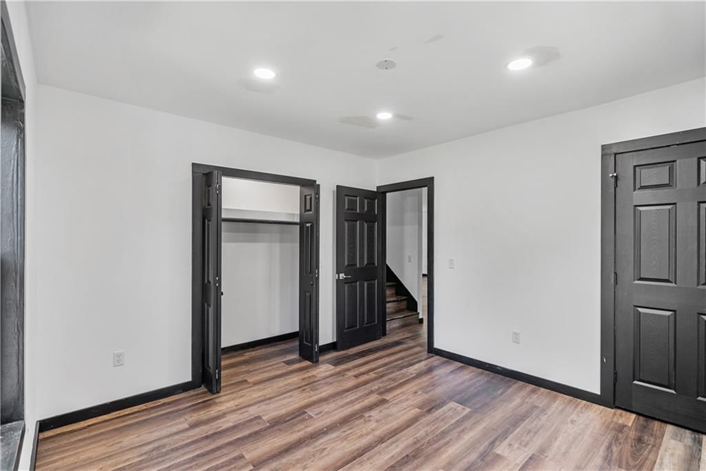 1110 W 3rd Street — photo 35