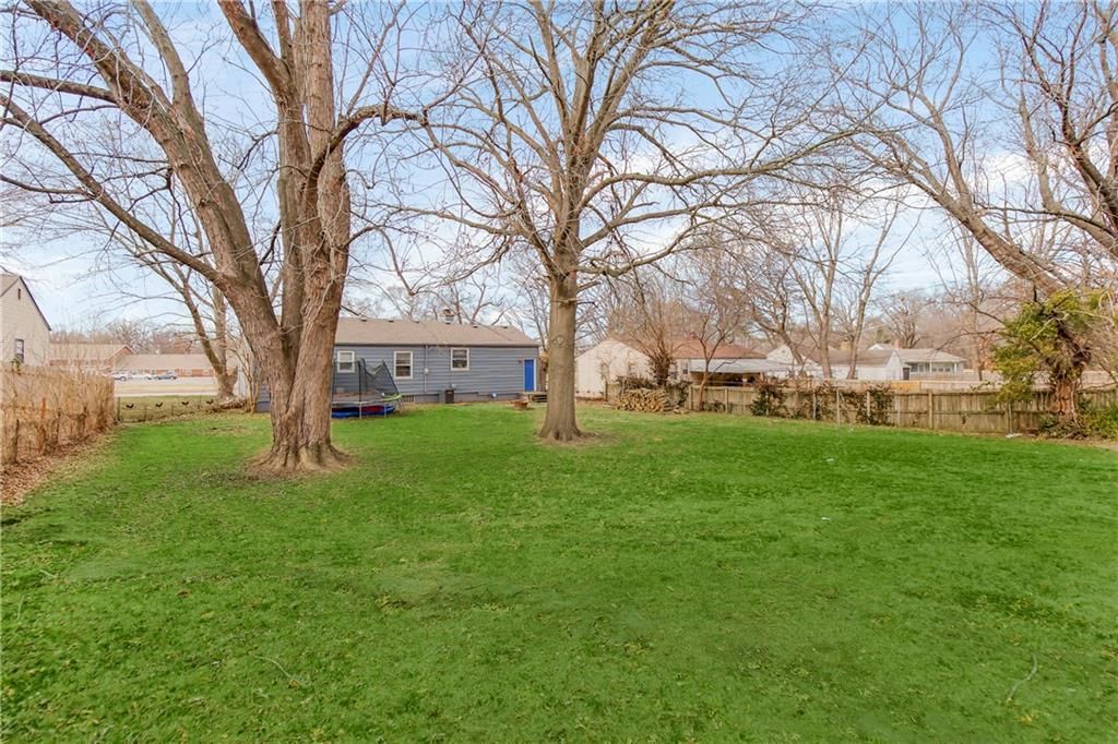 8513 Blue Ridge Boulevard — photo 14