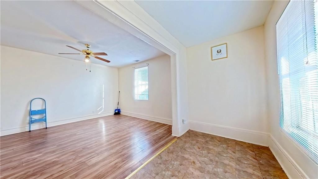 221 N Clay Street — photo 4