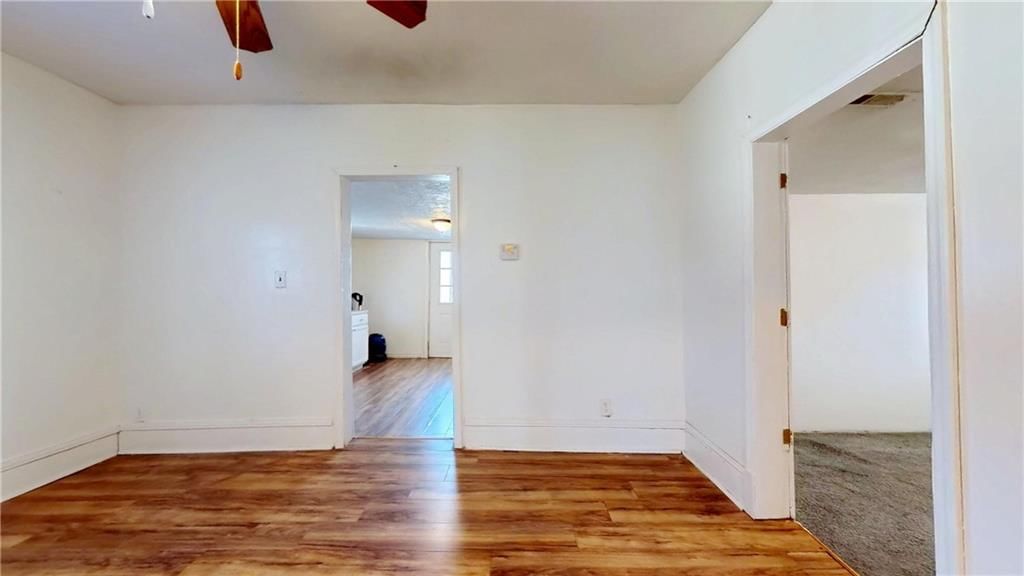 221 N Clay Street — photo 13