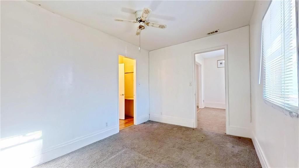 221 N Clay Street — photo 18