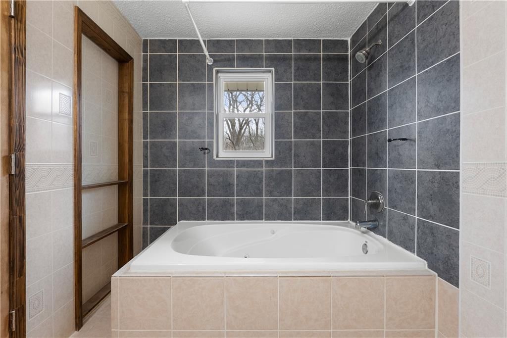 406 SE 21st Street — photo 13