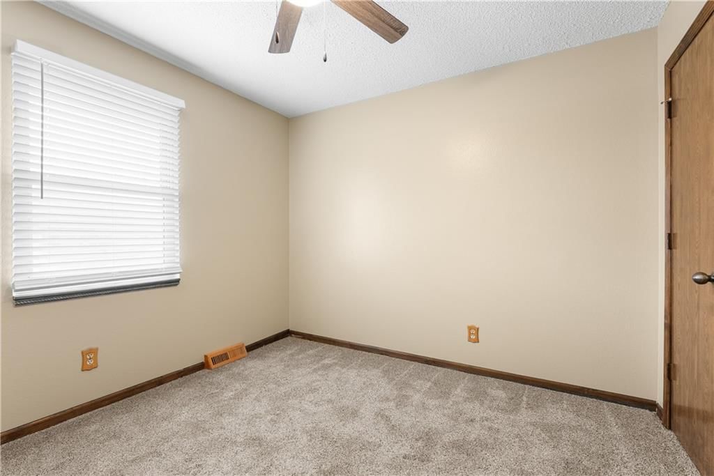406 SE 21st Street — photo 15