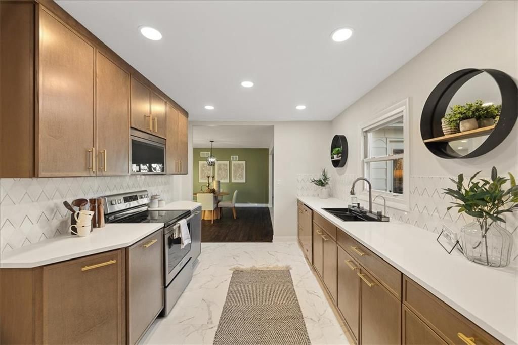 134 NE 47th Street — photo 10