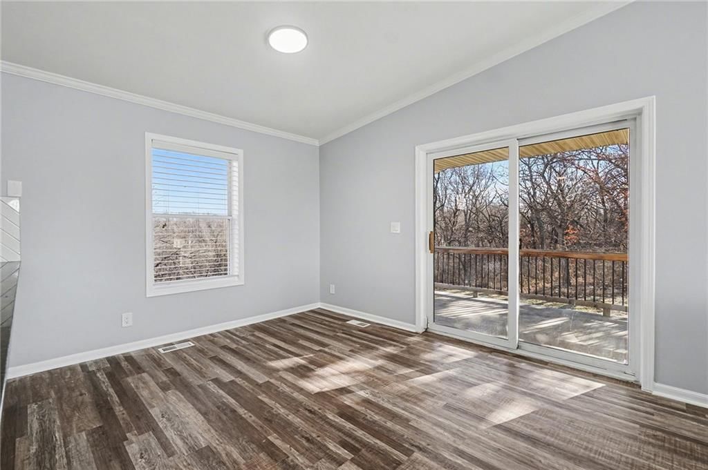 2425 S 55th Street — photo 9