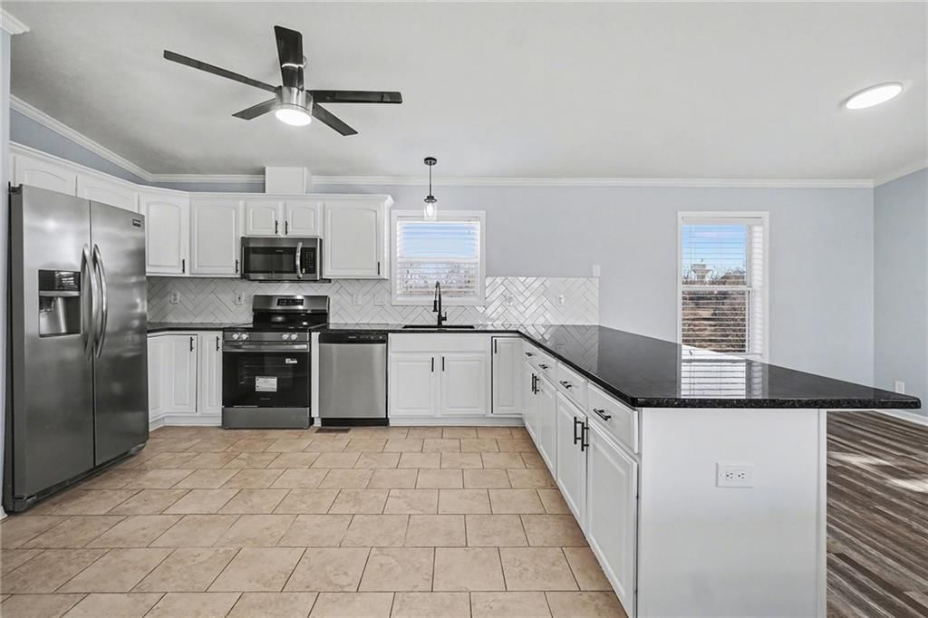 2425 S 55th Street — photo 14