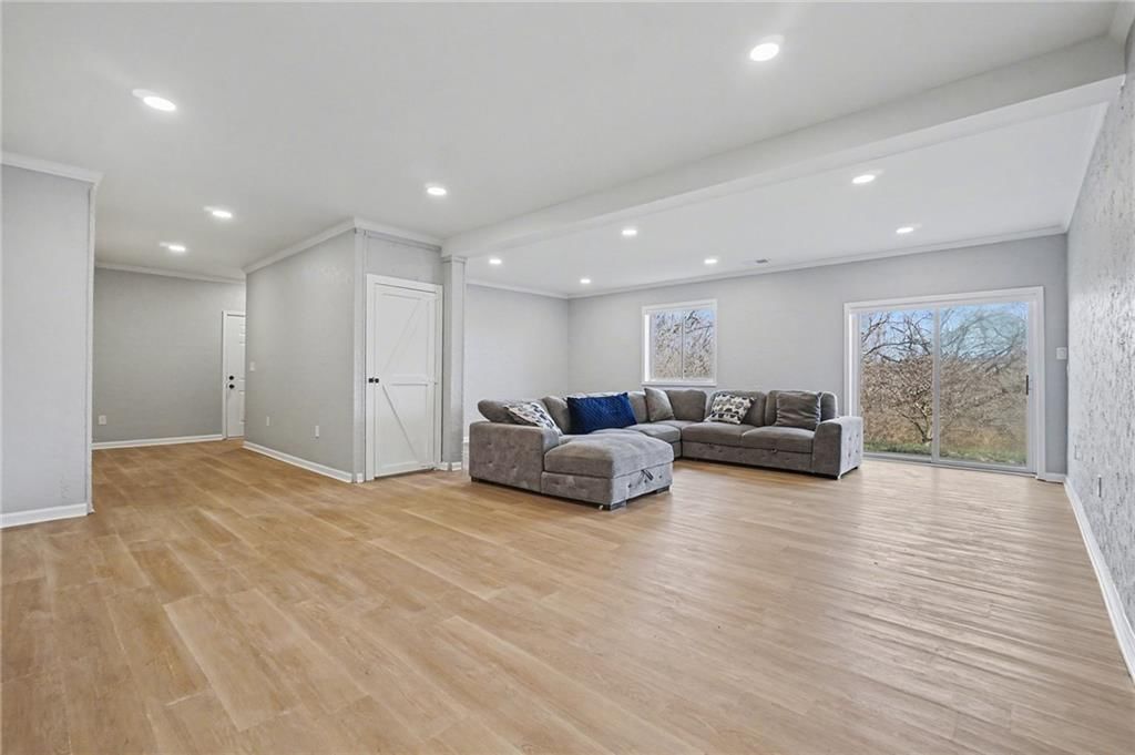 2425 S 55th Street — photo 27