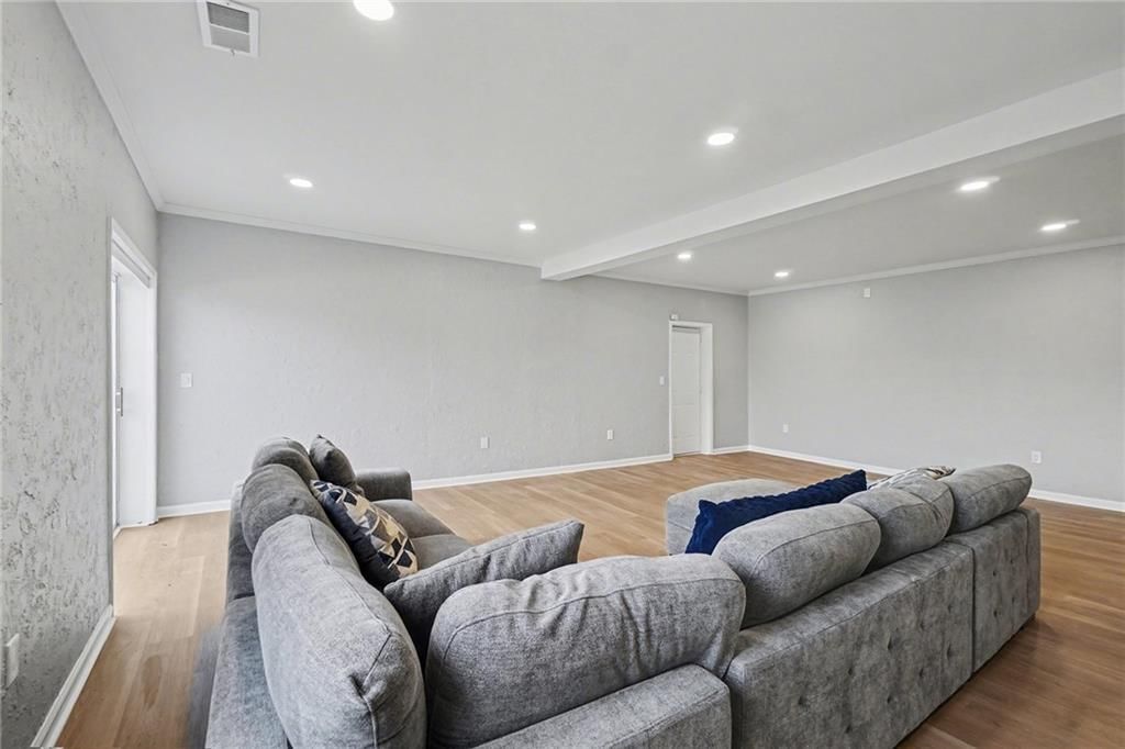 2425 S 55th Street — photo 28