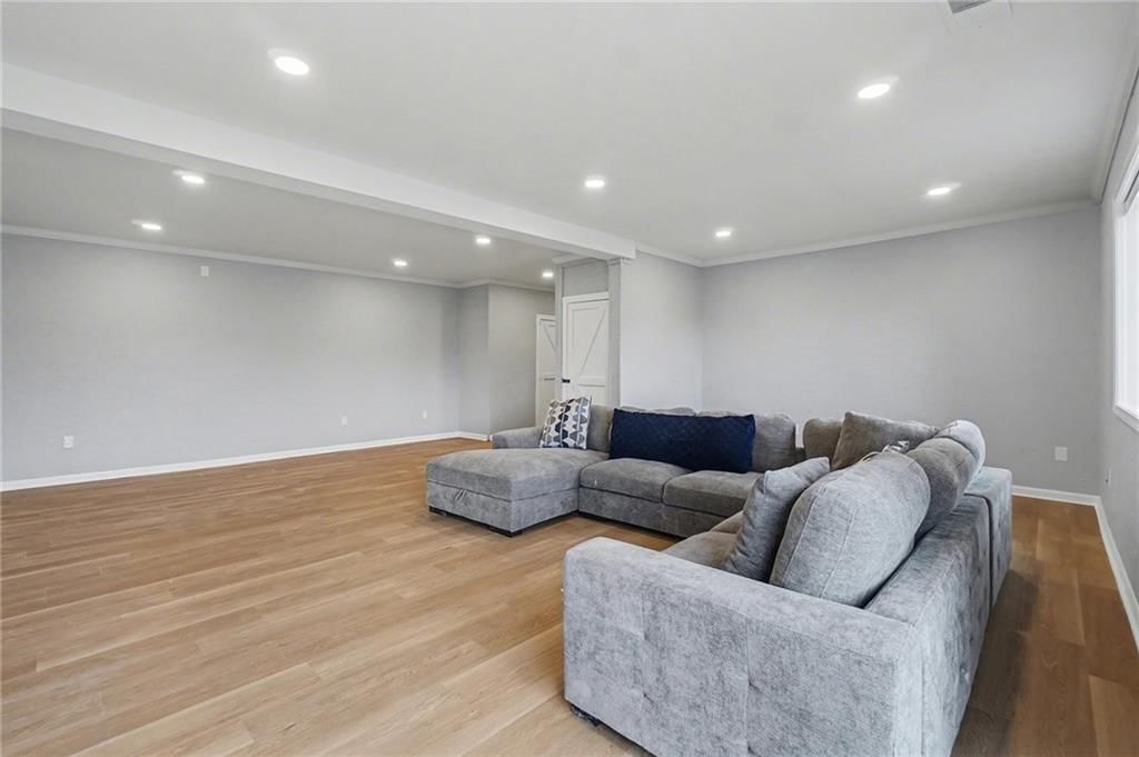 2425 S 55th Street — photo 29