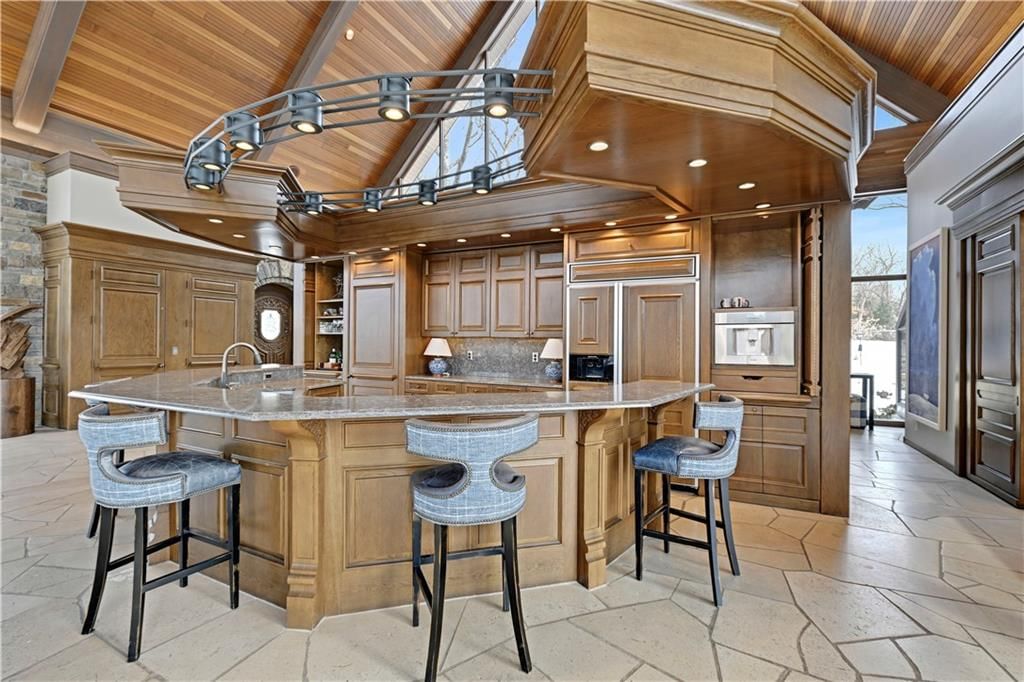 16900 Highland Ridge Drive — photo 9