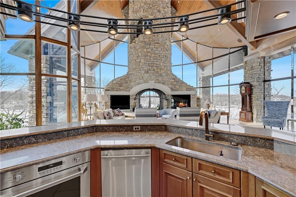 16900 Highland Ridge Drive — photo 12