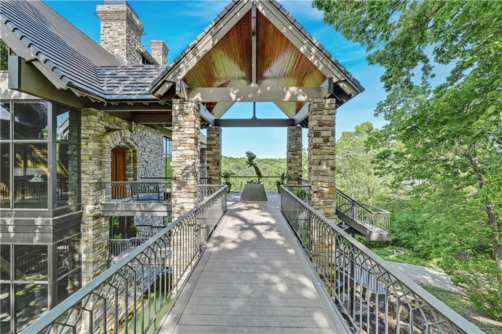 16900 Highland Ridge Drive — photo 88