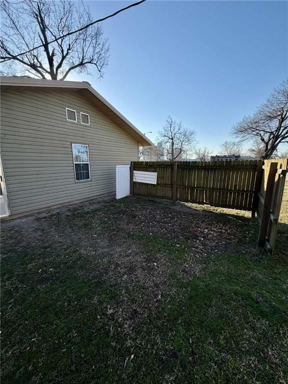 539 S Delaware Avenue — photo 5