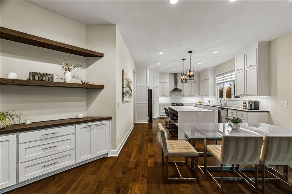 9310 Carbondale Street — photo 17