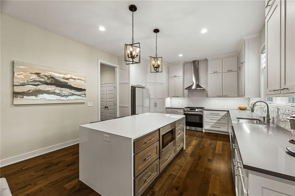 9310 Carbondale Street — photo 21