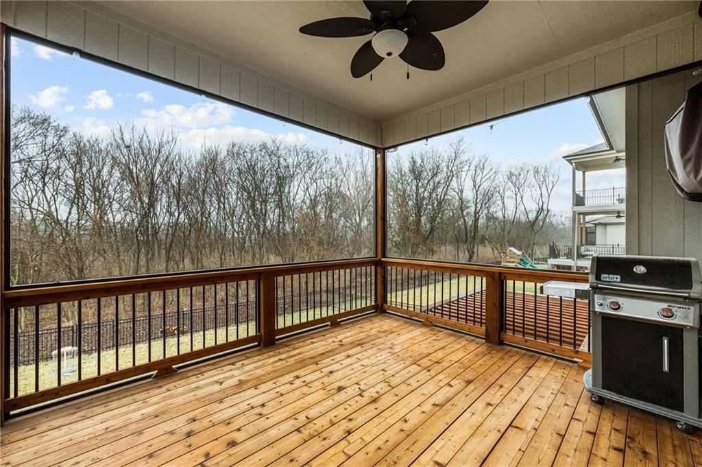 9310 Carbondale Street — photo 27