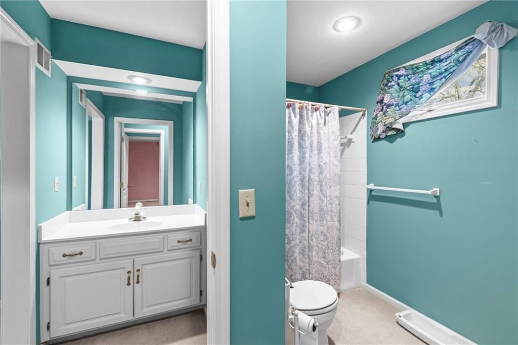 1008 NE Moss Point Road — photo 28
