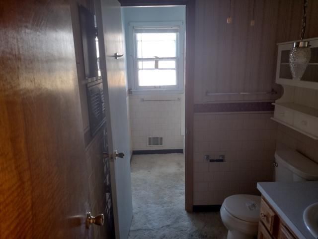 6311 N Kansas Avenue — photo 8