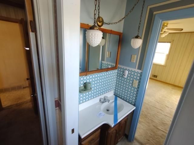 6311 N Kansas Avenue — photo 10