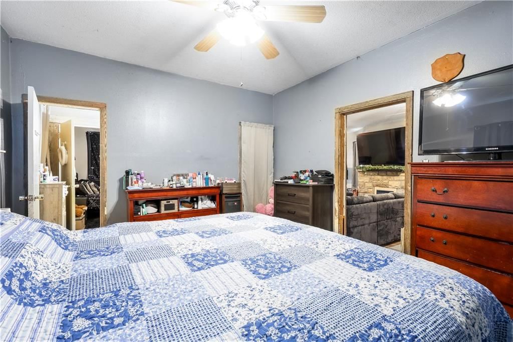 501 S Arthur Street — photo 16