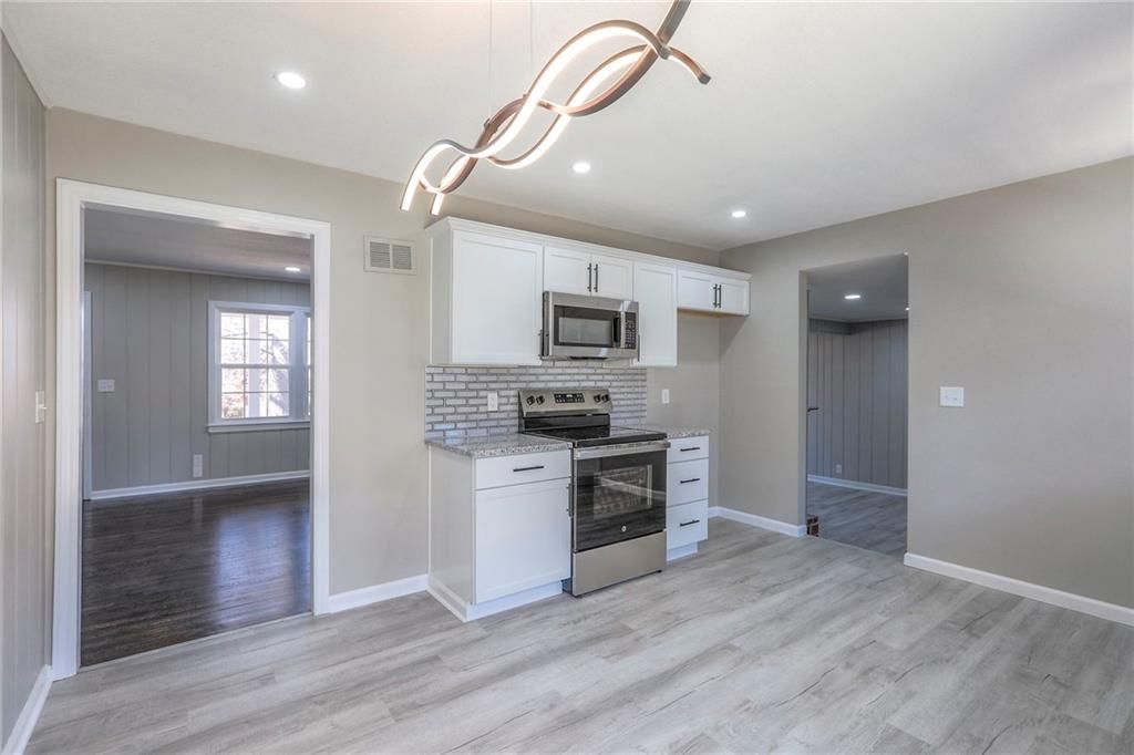 10427 Palmer Avenue — photo 11