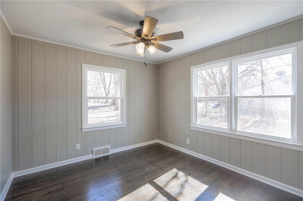 10427 Palmer Avenue — photo 17