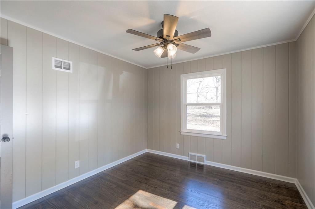 10427 Palmer Avenue — photo 18