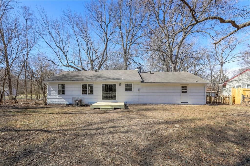 10427 Palmer Avenue — photo 23