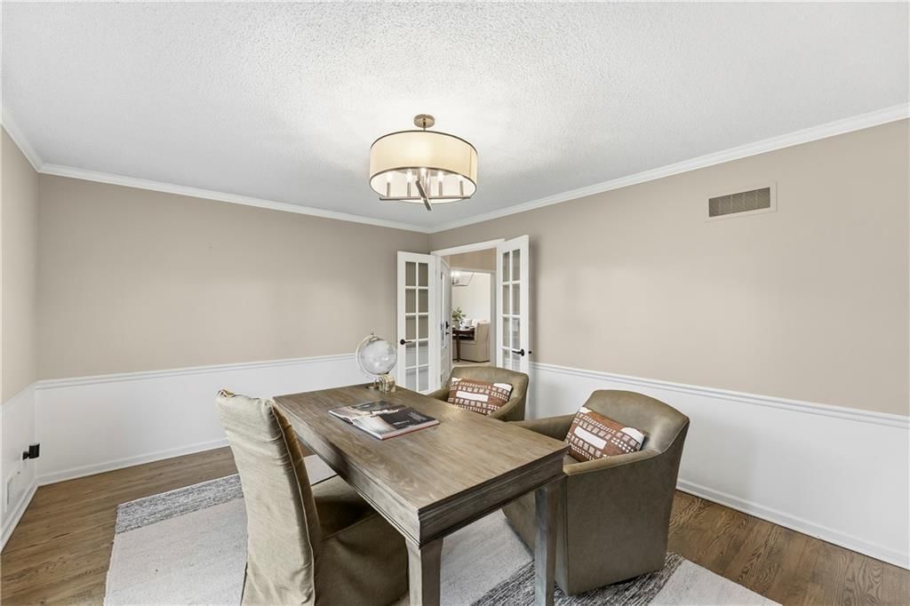 12854 Pembroke Circle — photo 31