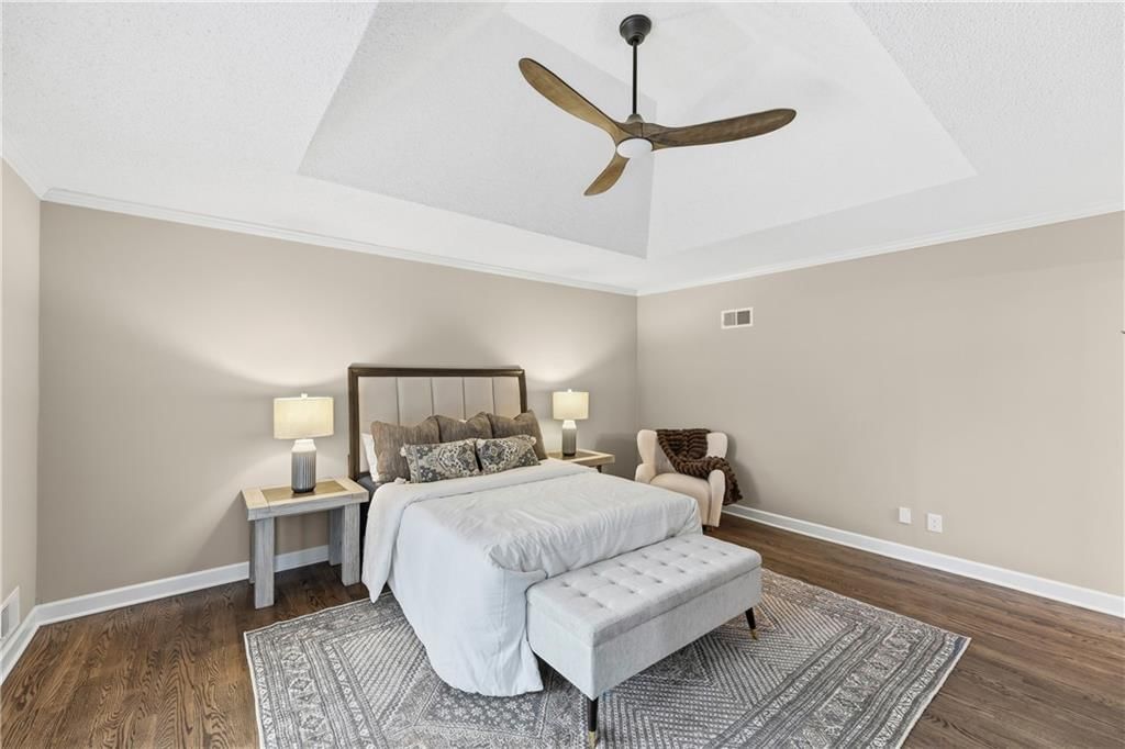 12854 Pembroke Circle — photo 36