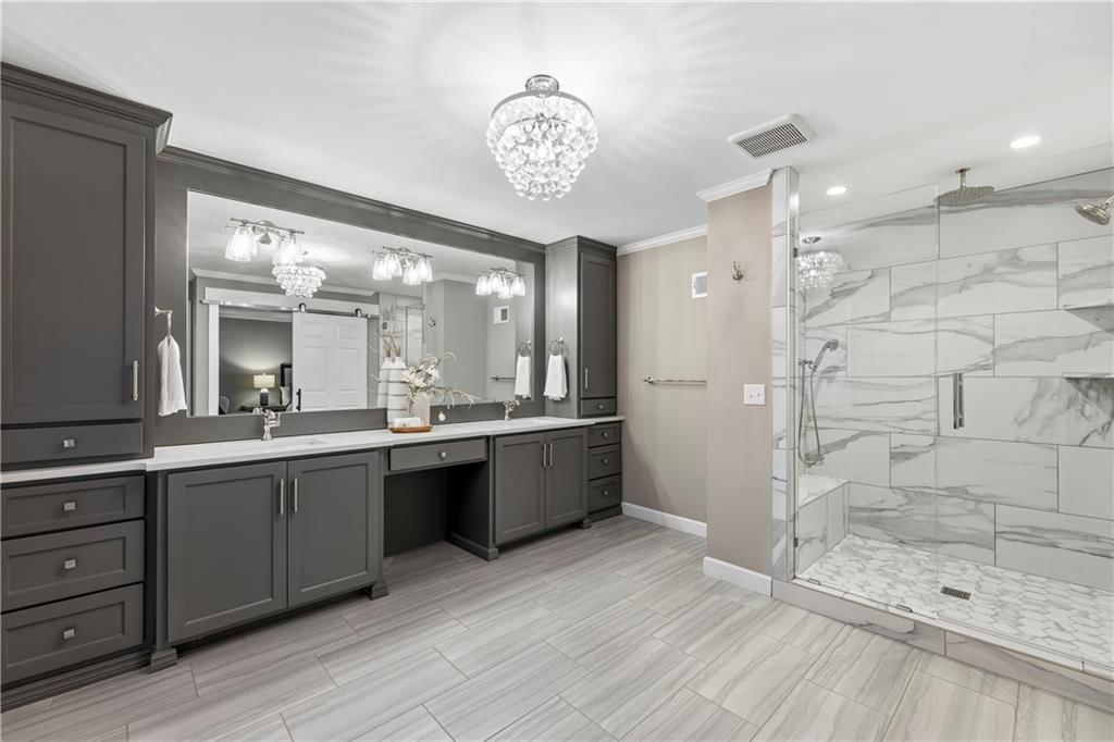 12854 Pembroke Circle — photo 37