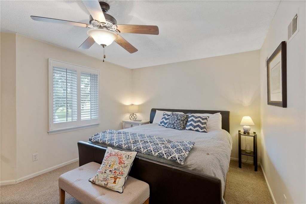 12854 Pembroke Circle — photo 42