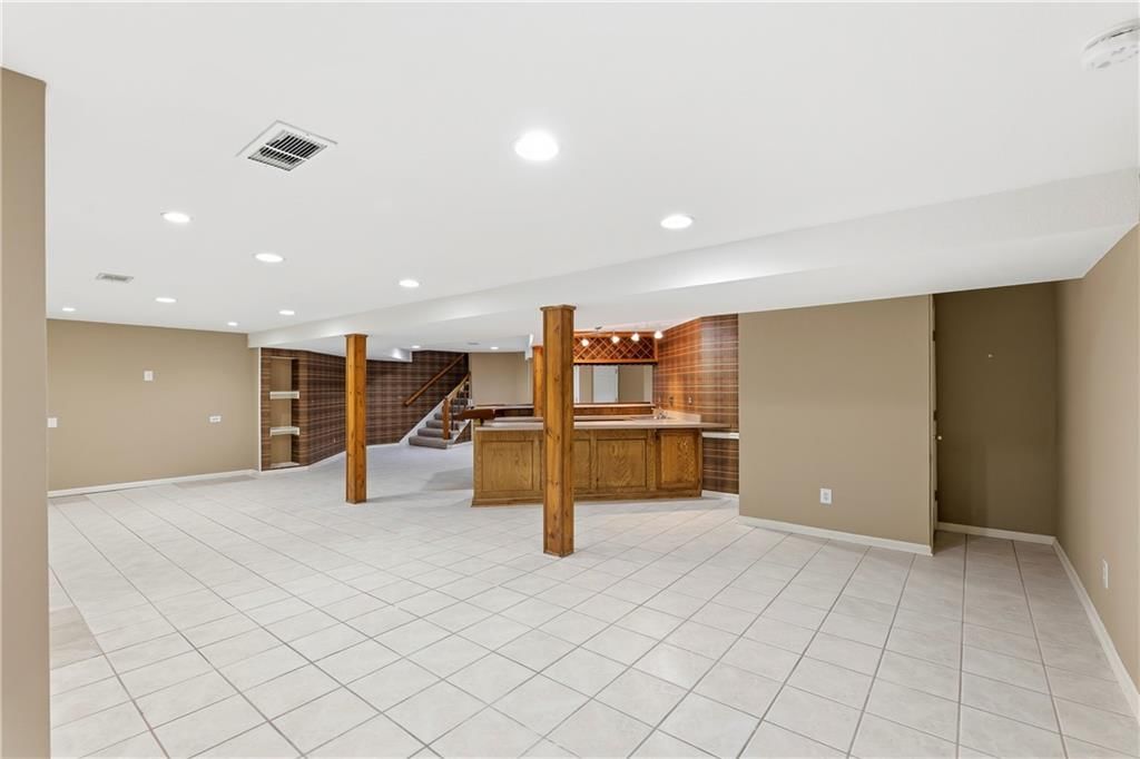 12854 Pembroke Circle — photo 51