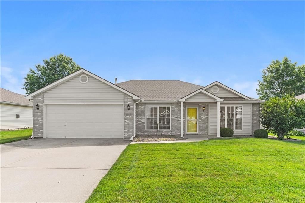 817 Clancy Court, Raymore, MO