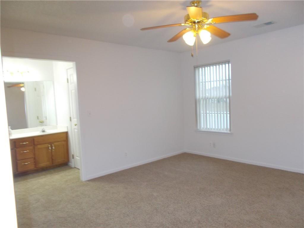 817 Clancy Court — photo 6