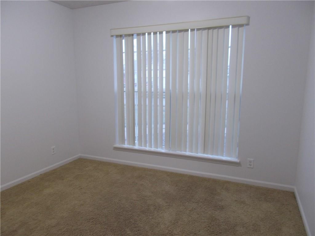 817 Clancy Court — photo 8