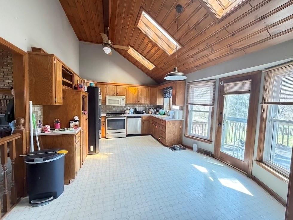 613 SE Brentwood Drive — photo 5