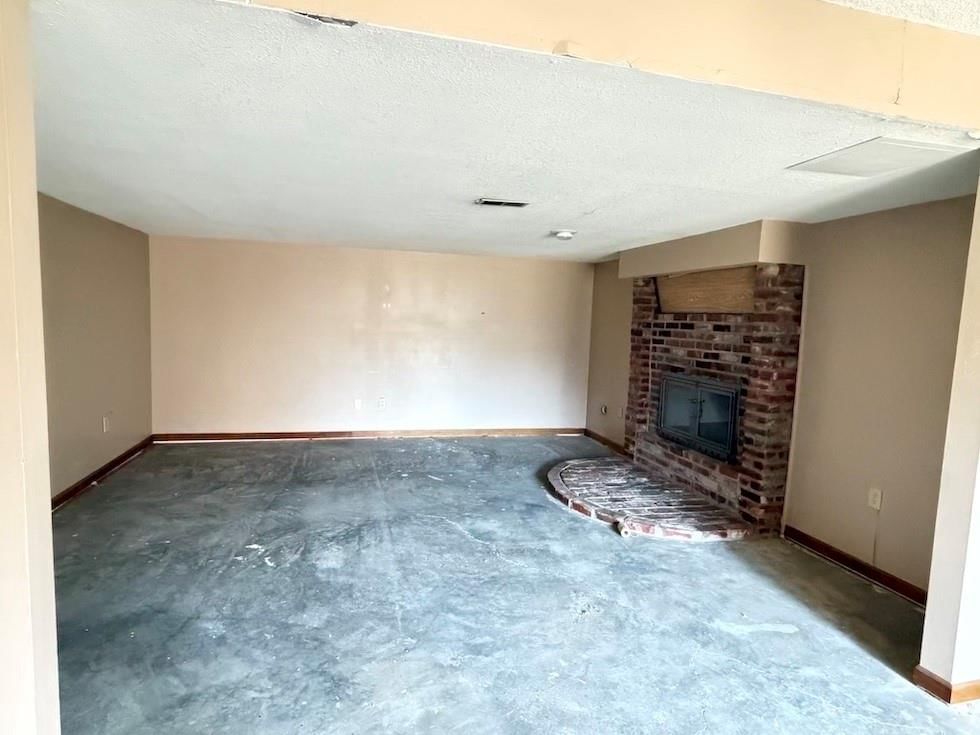 613 SE Brentwood Drive — photo 13