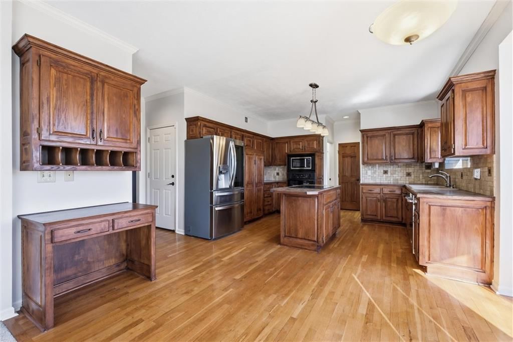 7633 Acuff Lane — photo 14