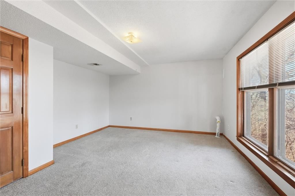 7633 Acuff Lane — photo 39