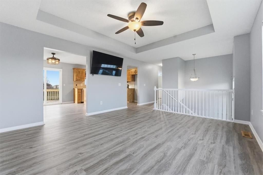 1203 Silver Maple Drive — photo 4