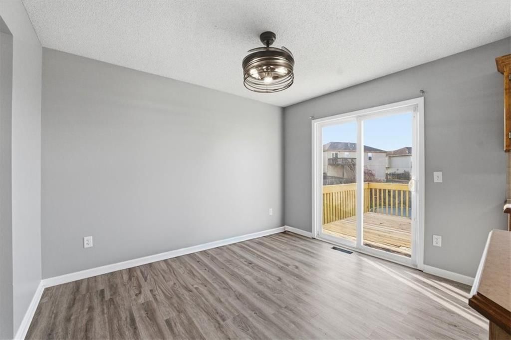 1203 Silver Maple Drive — photo 9