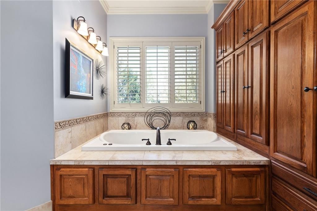 10816 W 140th Street — photo 34