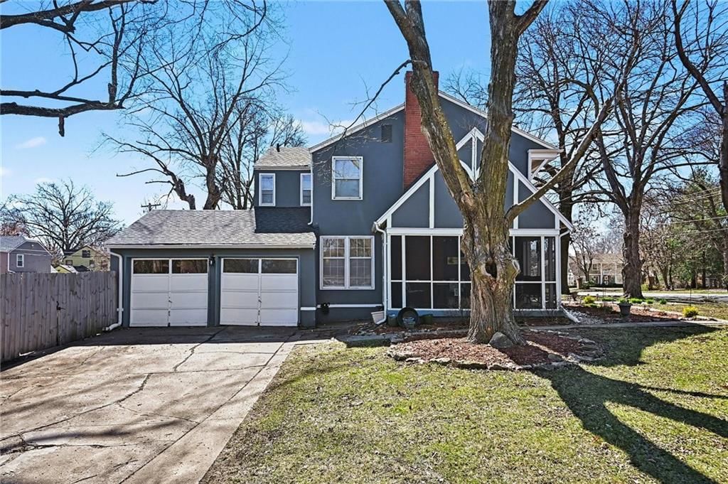 7903 Holmes Road — photo 4